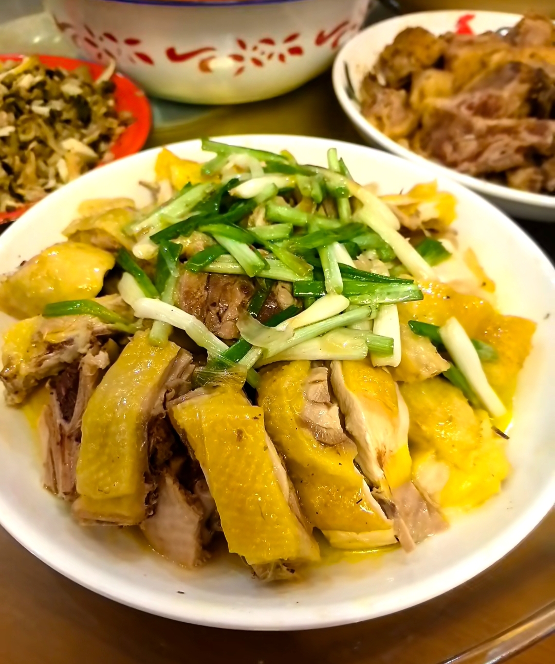 白斩河田鸡